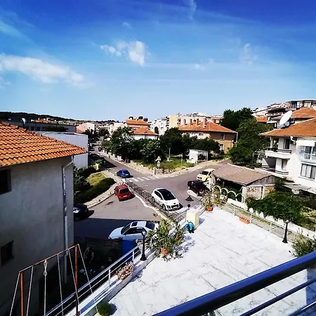 за гости гергана град سوزوبول