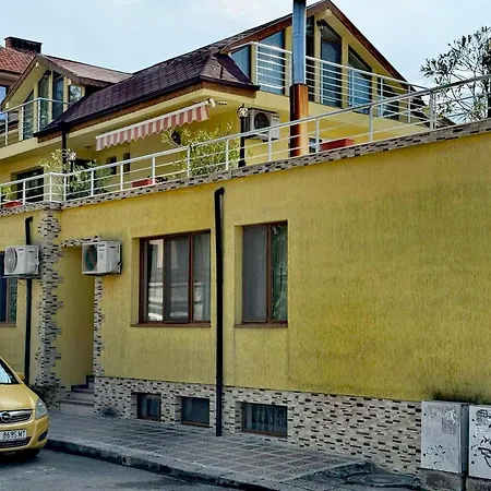 Privat bolig за гости гергана град *