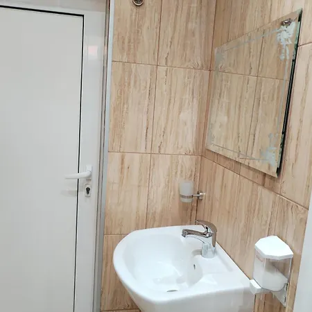 за гости гергана град