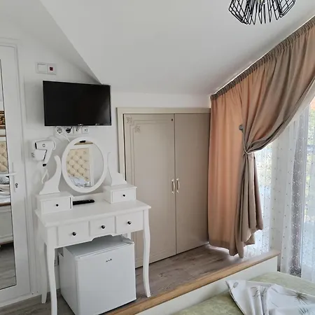 за гости гергана град * Sozopol