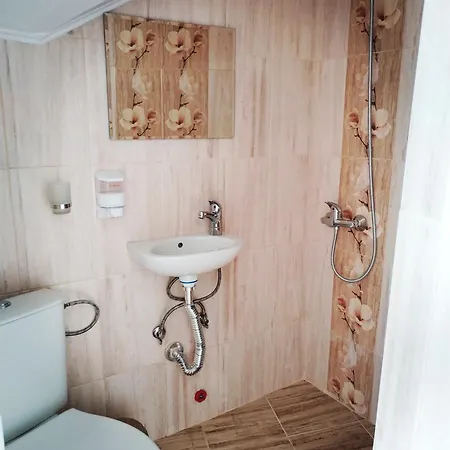 Quarto em Acomodações Particulares за гости гергана град